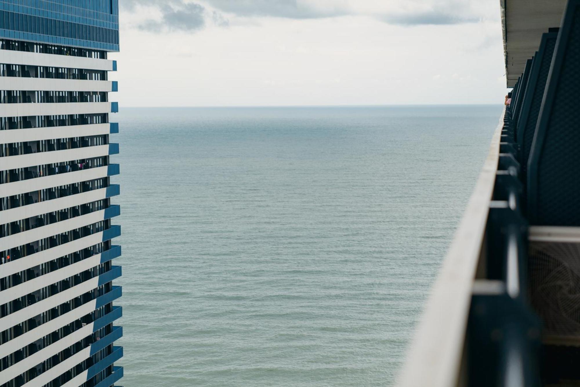 Апартаменты Panoramic Sea View In